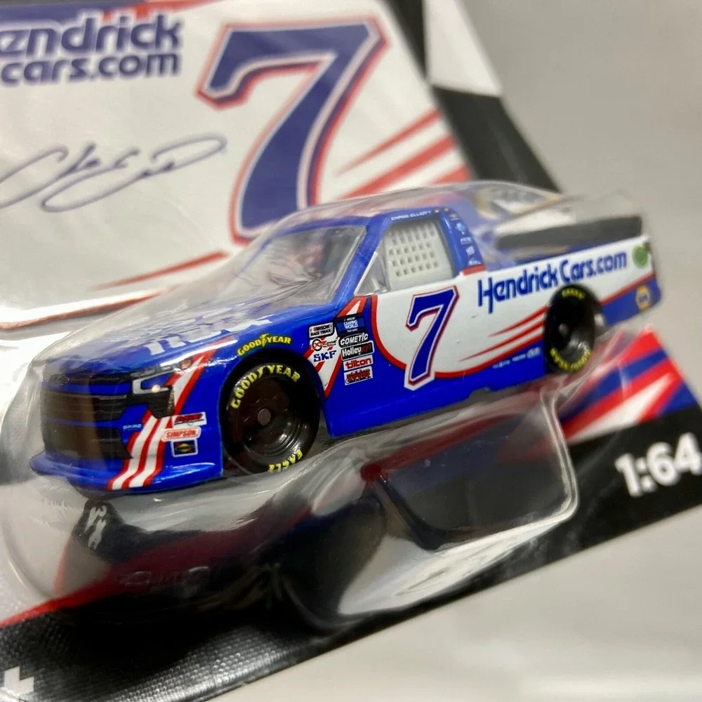 Nascar Authentics Hendrickcars.com #7 Chase Elliott SKU-26942‎ Wave 02 NIP 2023